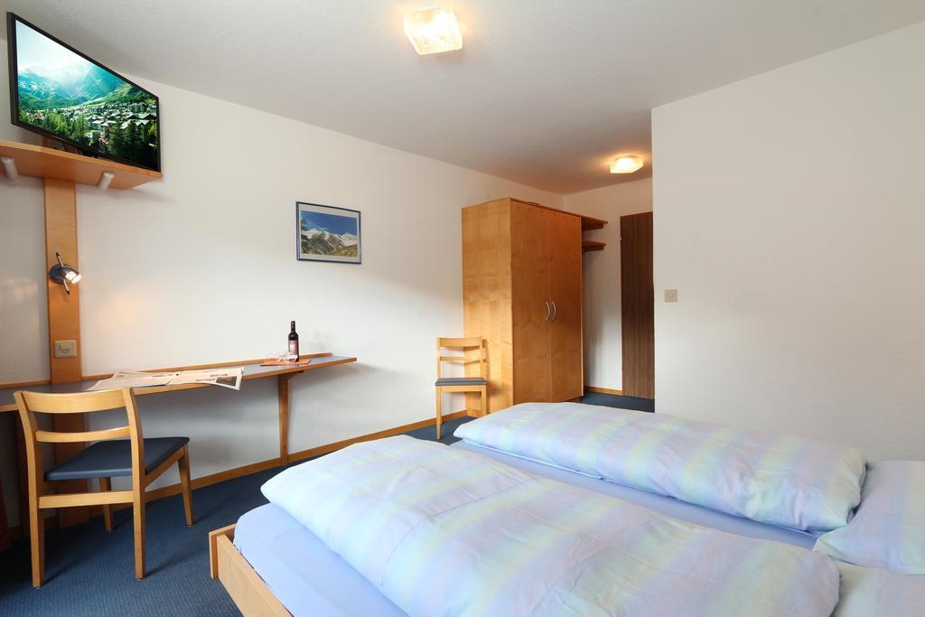 Hotel Garni Domino Saas Fee Exterior foto